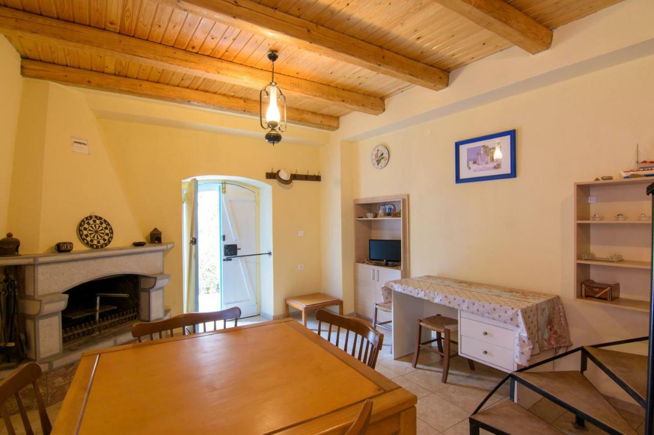 Lilas Traditional Maisonette Hébergement de vacances